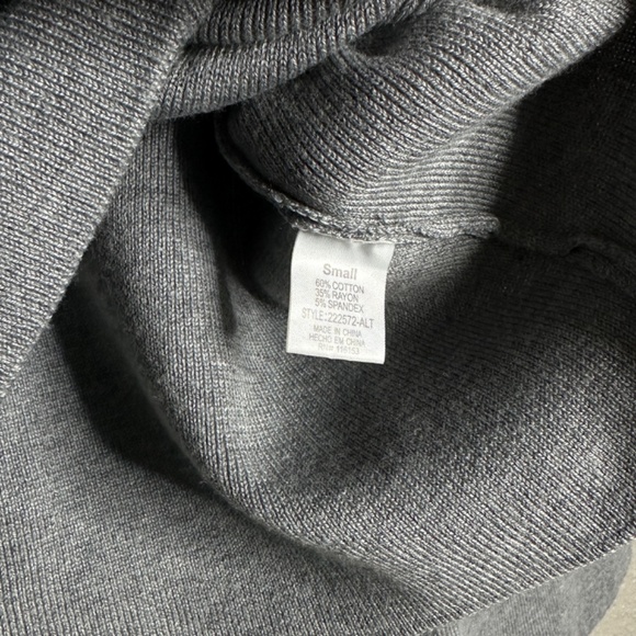 Altar'd State Ruffle Sleeve Sweater Size Small - Picture 4 of 5